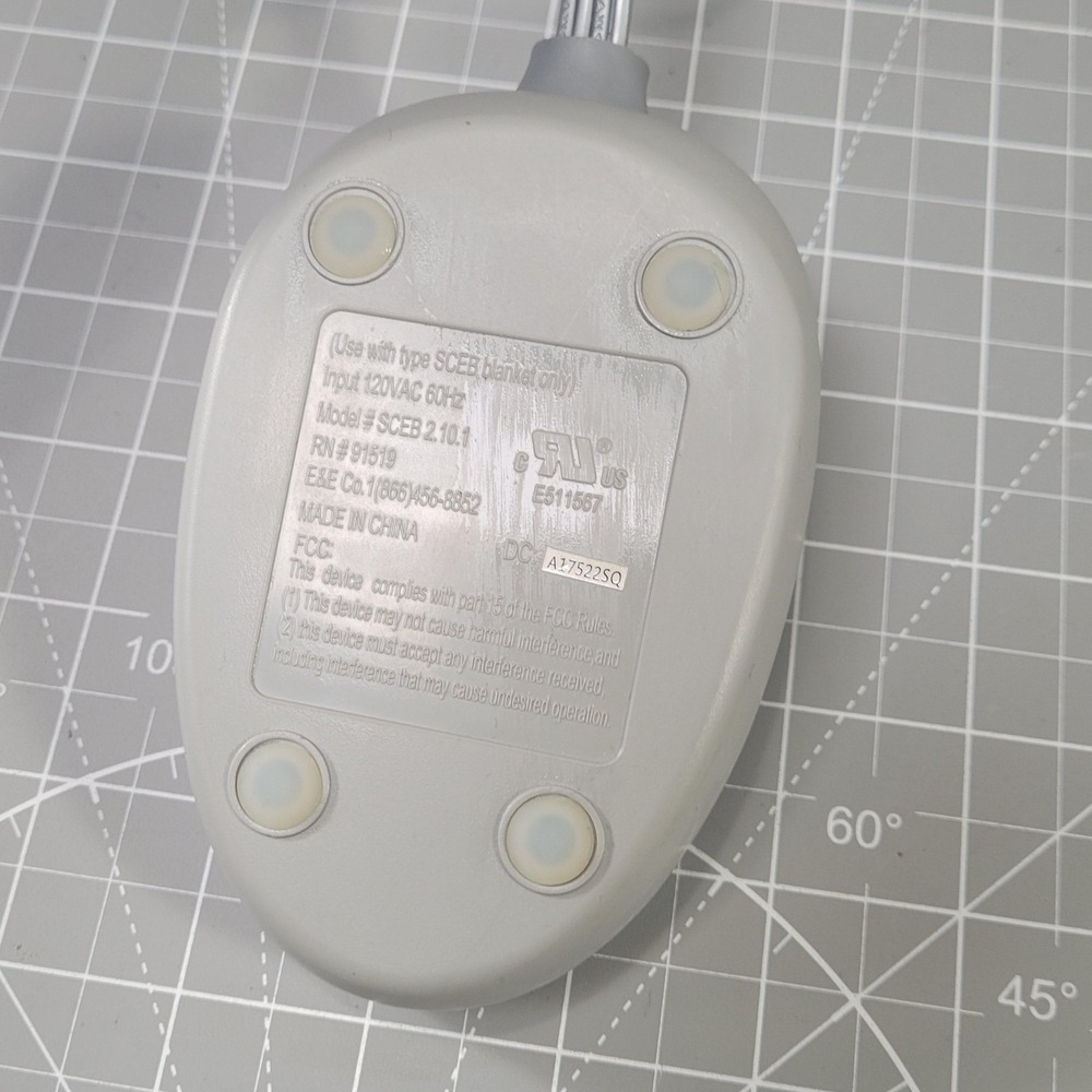 Beautyrest Heated Blanket Controller SCEB 2.6.1 - 120V Gray 4-Prong Plug E511567 - Picture 5 of 5